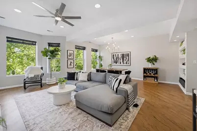 835 W Belle Plaine Avenue #2, Chicago, IL 60613 - Photo 6