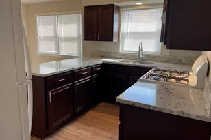 7541 S Roberts Rd, Bridgeview, IL 60455 - Photo 2