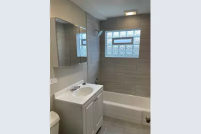 7541 S Roberts Road #4, Bridgeview, IL 60455 - Photo 10