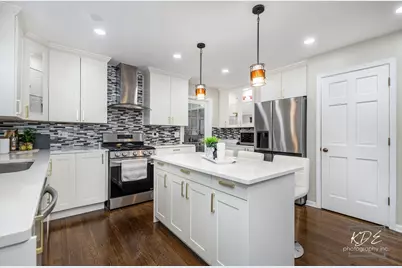 1524 Oswego Road, Naperville, IL 60540 - Photo 12