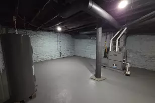 313 W 6th St, Dixon, IL 61021 - Photo 28