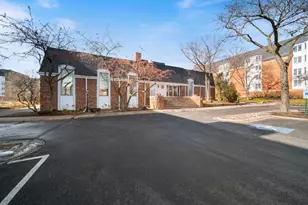 175 Lake Blvd, Buffalo Grove, IL 60089 - Photo 26