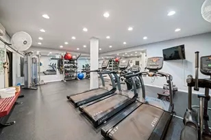 175 Lake Blvd, Buffalo Grove, IL 60089 - Photo 30