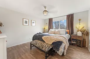 1124 Colonial Dr, Joliet, IL 60432 - Photo 24