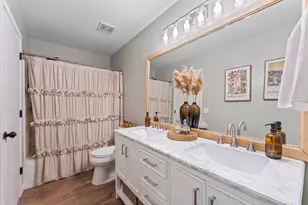 1124 Colonial Dr, Joliet, IL 60432 - Photo 28