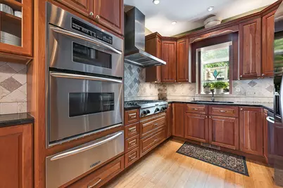 1519 N Elk Grove Avenue #2, Chicago, IL 60622 - Photo 8