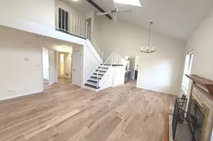 171 N Clare Ct, Wood Dale, IL 60191 - Photo 4