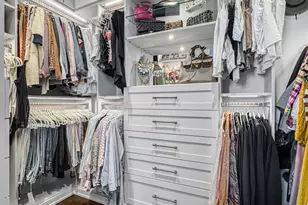 2350 N Orchard St, Chicago, IL 60614 - Photo 24