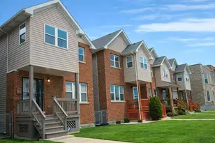 1506 E 72nd Pl, Chicago, IL 60619 - Photo 2