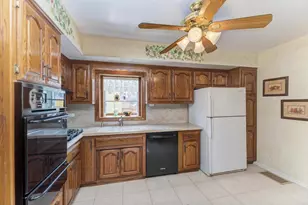 14 N Wisconsin Ave, Addison, IL 60101 - Photo 8