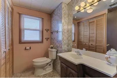 14 N Wisconsin Avenue, Addison, IL 60101 - Photo 22
