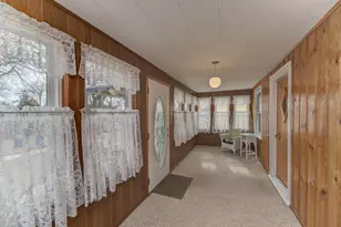 14 N Wisconsin Ave, Addison, IL 60101 - Photo 2