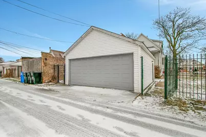 9232 S Essex Avenue, Chicago, IL 60617 - Photo 22