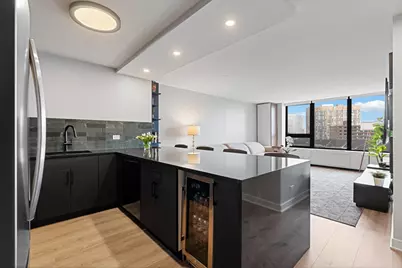 3930 N Pine Grove Avenue #809, Chicago, IL 60613 - Photo 10