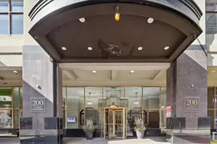 200 N Dearborn St, Chicago, IL 60601 - Photo 2