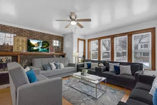 4901 N Marmora Ave, Chicago, IL 60630 - Photo 2