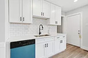 22606 Theodore Ln, Sauk Village, IL 60411 - Photo 6