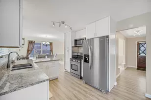 1124 Jamie Ln, Homewood, IL 60430 - Photo 8