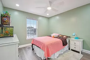 831 Amelia Ct, Grayslake, IL 60030 - Photo 20