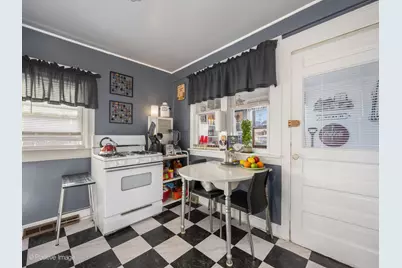 1510 Gunderson Avenue, Berwyn, IL 60402 - Photo 14