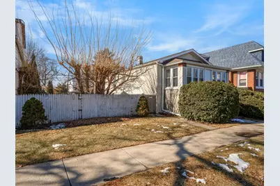 1510 Gunderson Avenue, Berwyn, IL 60402 - Photo 2