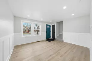 3356 W 84th St, Chicago, IL 60652 - Photo 2