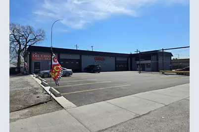 3741 W Columbus Avenue, Chicago, IL 60652 - Photo 2