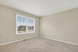 1847 Brighton Cir, Aurora, IL 60506 - Photo 6