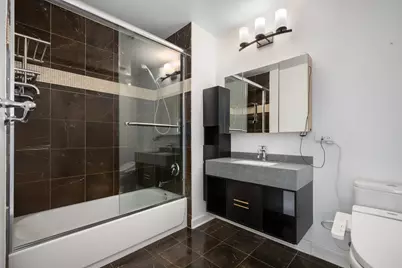 100 E 14th Street #2205, Chicago, IL 60605 - Photo 16