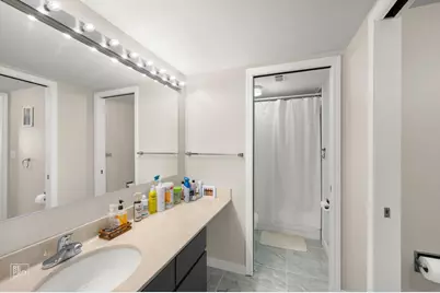 6820 Joliet Road #11, Indian Head Park, IL 60525 - Photo 8