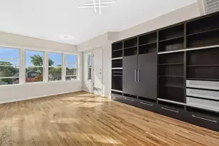 1740 W Foster Ave, Chicago, IL 60640 - Photo 14