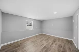 1307 W 173rd St, Hazel Crest, IL 60429 - Photo 6