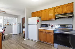 2225 Loganberry St, Joliet, IL 60433 - Photo 10