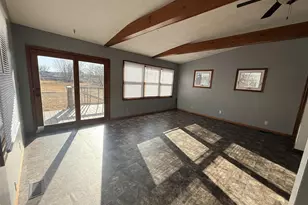 617 W Lincolnway Rd, Morrison, IL 61270 - Photo 4