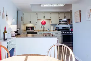 2590 Brookwood Dr, Crown Point, IN 46307 - Photo 6