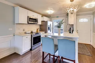 116 Raintree Ct, Aurora, IL 60504 - Photo 2