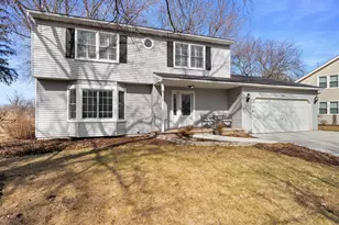 321 Carriage Hill Rd, Naperville, IL 60565 - Photo 1