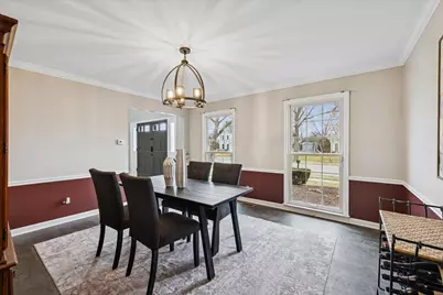 570 Riva Court, Wheaton, IL 60187 - Photo 12