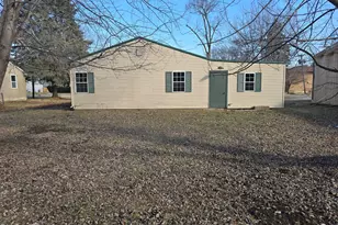 204 N Pecatonica St, Winnebago, IL 61088 - Photo 18