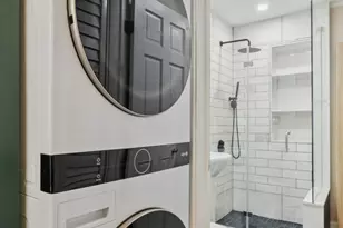 1920 W Dickens Ave, Chicago, IL 60614 - Photo 16