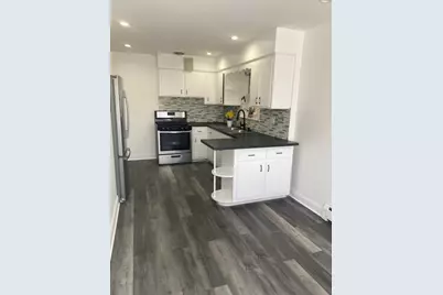 5530 N Mango Avenue #2, Chicago, IL 60630 - Photo 4