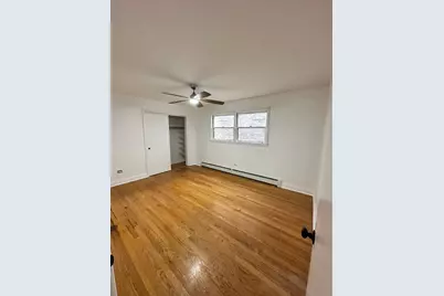 5530 N Mango Avenue #2, Chicago, IL 60630 - Photo 8