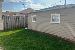 5530 N Mango Ave, Chicago, IL 60630 - Photo 14