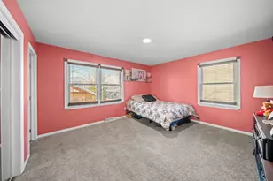 220 N Rosedale Ave, Aurora, IL 60506 - Photo 16