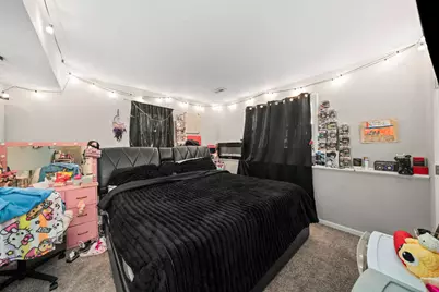 220 N Rosedale Avenue, Aurora, IL 60506 - Photo 14