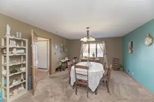 1847 Lakewood Dr, Wilmington, IL 60481 - Photo 16