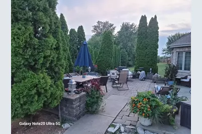 1237 W Parliament Street, Crete, IL 60417 - Photo 54