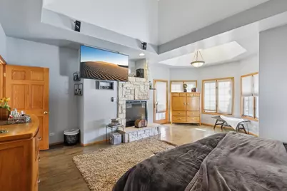 1237 W Parliament Street, Crete, IL 60417 - Photo 20