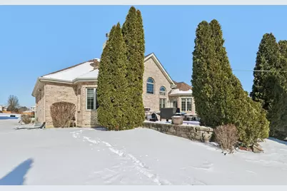 1237 W Parliament Street, Crete, IL 60417 - Photo 58