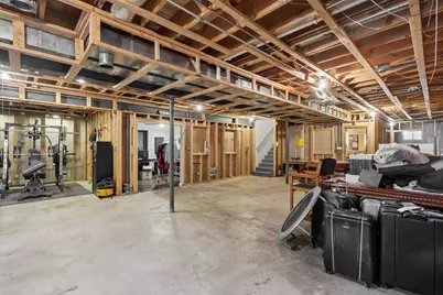 1237 W Parliament Street, Crete, IL 60417 - Photo 40